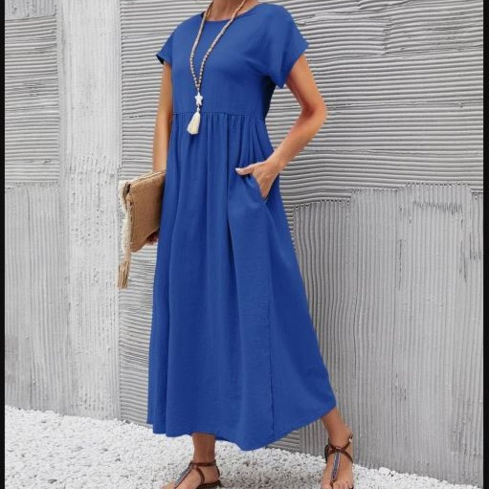 La Mode | Deep Blue Pleated Short-Sleeve Midi Dress